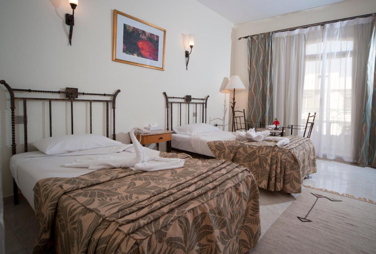 Bella Vista Resort Hurghada Families And Couples Only ภายนอก รูปภาพ