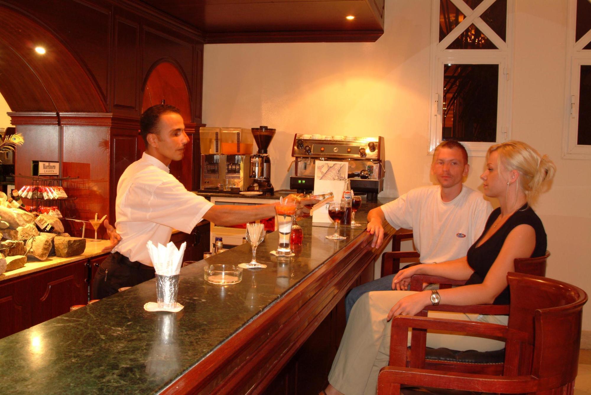 Bella Vista Resort Hurghada Families And Couples Only ภายนอก รูปภาพ
