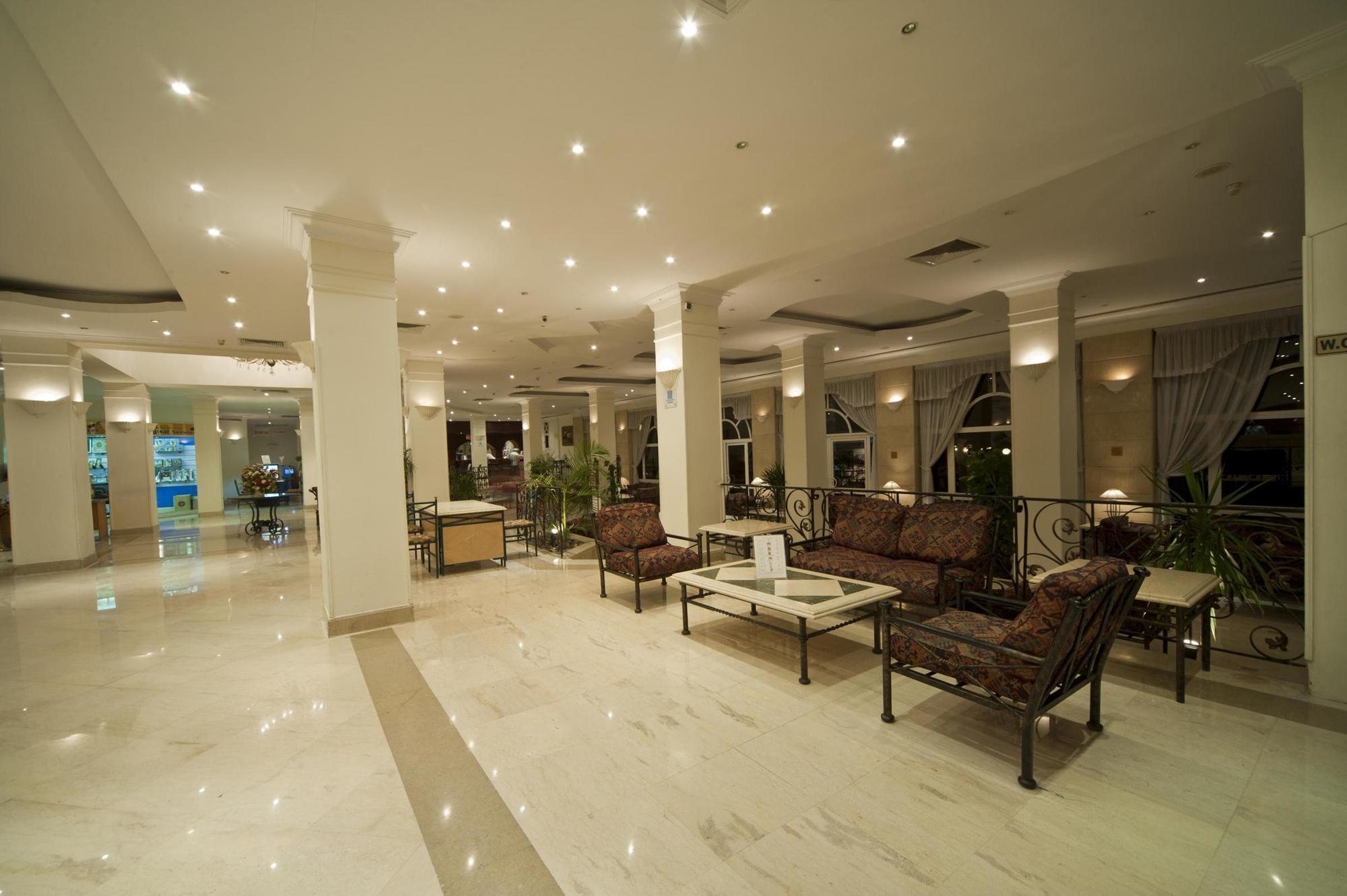 Bella Vista Resort Hurghada Families And Couples Only ภายนอก รูปภาพ
