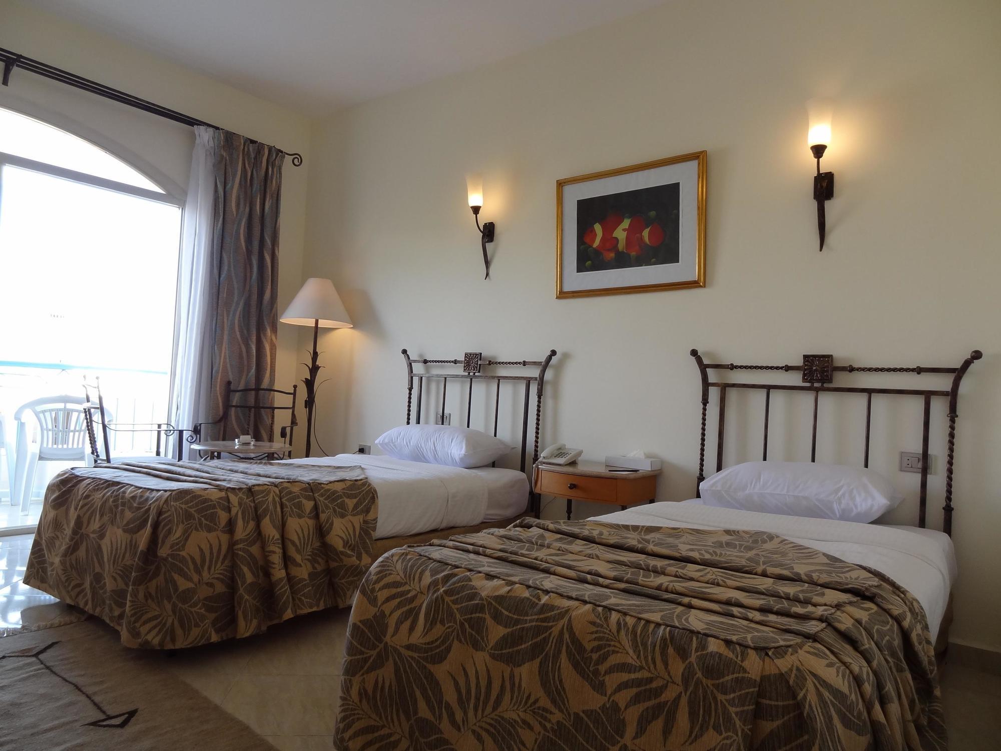 Bella Vista Resort Hurghada Families And Couples Only ภายนอก รูปภาพ