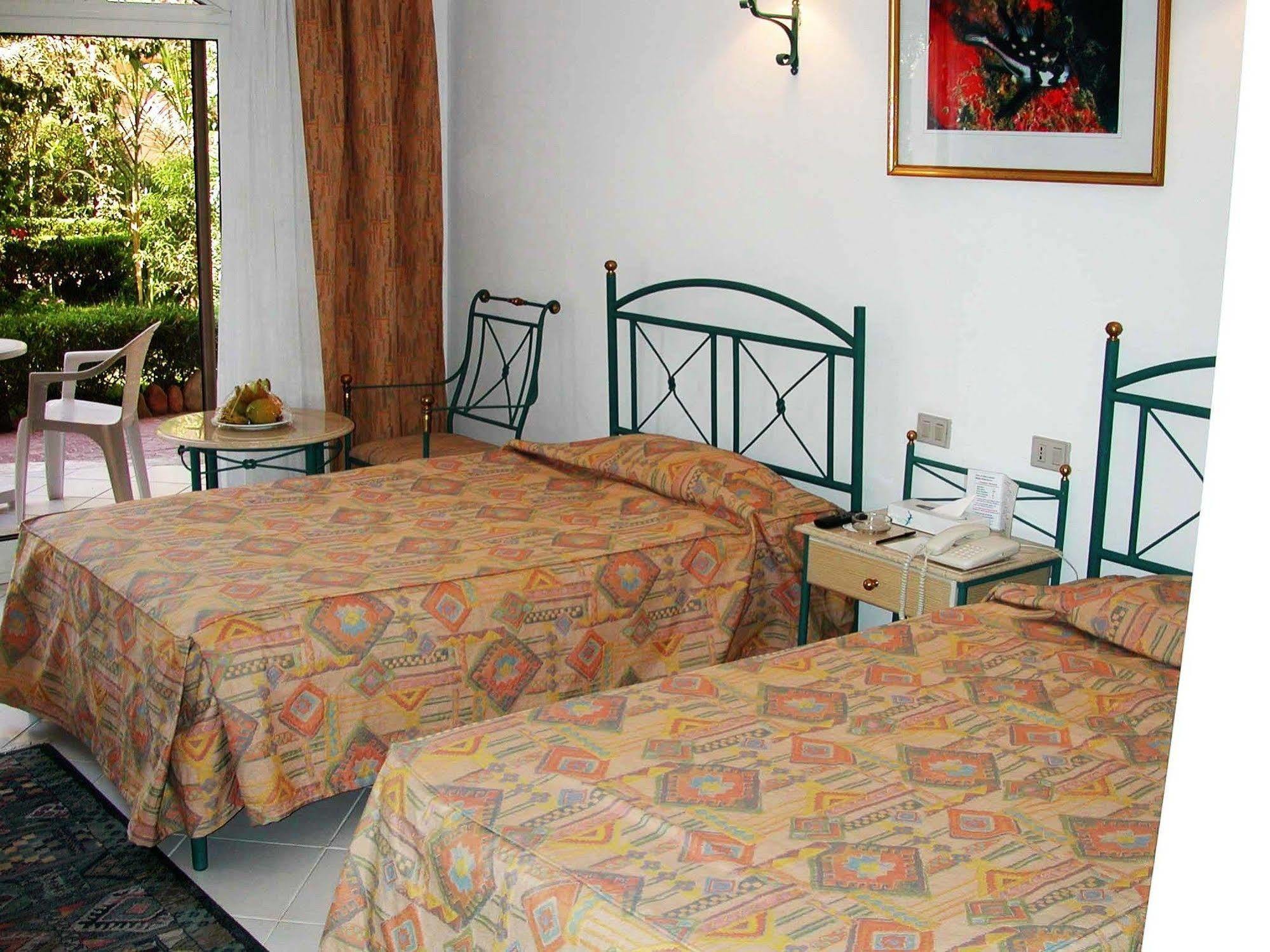 Bella Vista Resort Hurghada Families And Couples Only ภายนอก รูปภาพ