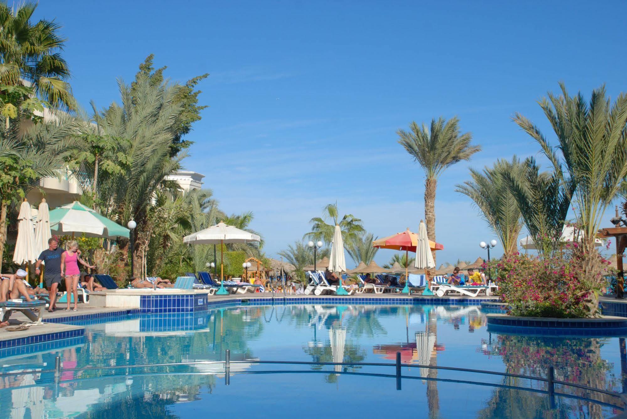 Bella Vista Resort Hurghada Families And Couples Only ภายนอก รูปภาพ